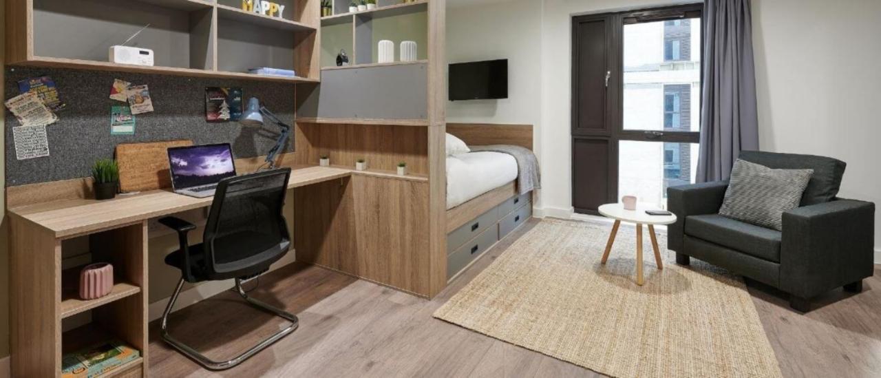 Modern Ensuite Rooms And Studios In Southampton - Sk Exterior photo